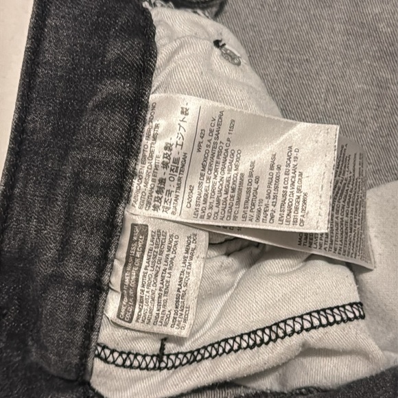 Levi’s 512 33x30 - Picture 4 of 4